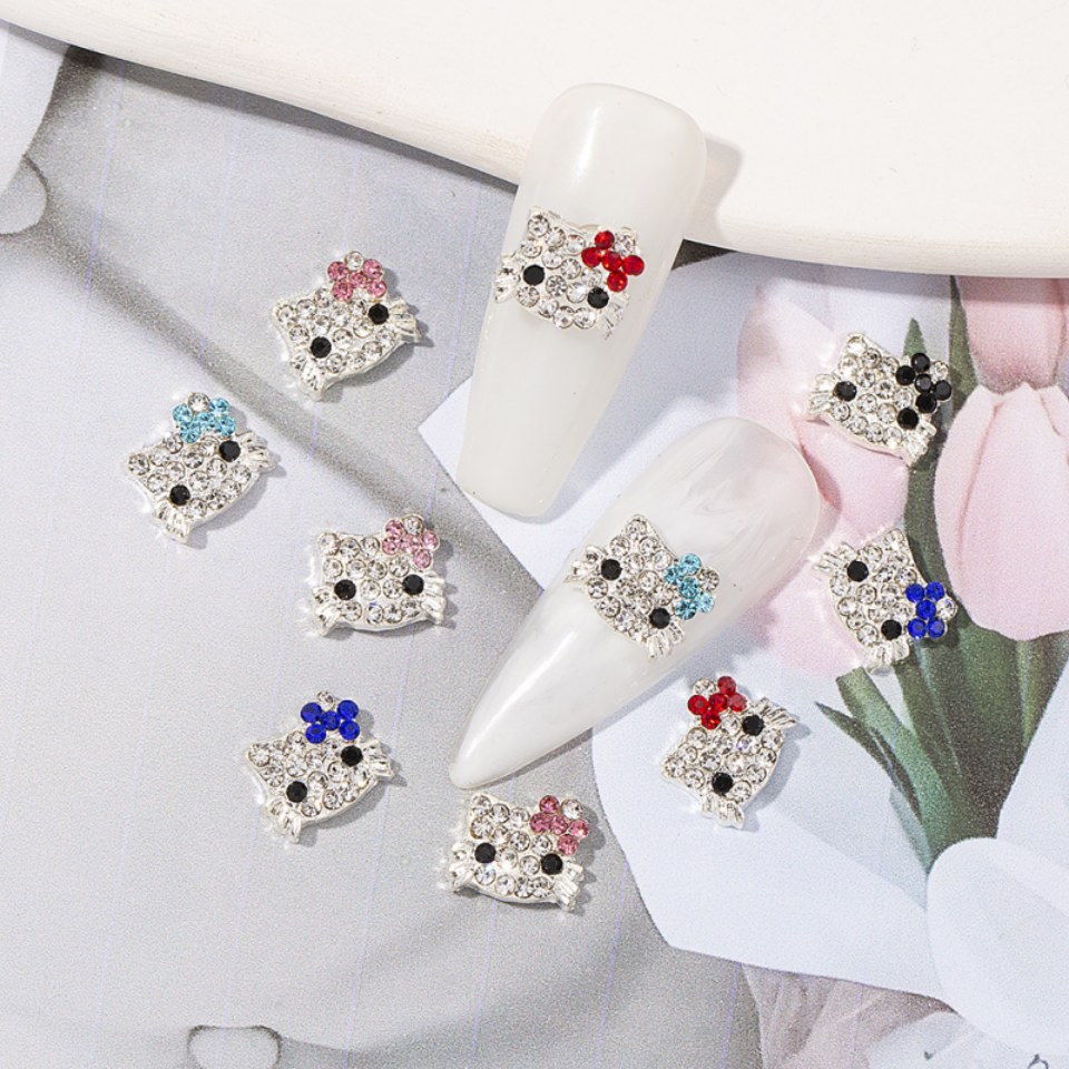 принади для нігтів Hello Kitty